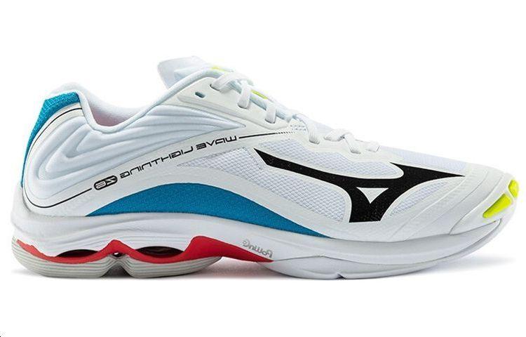 Mizuno Lightning Z6