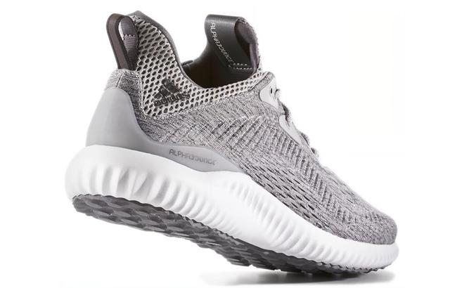 adidas AlphaBounce EM