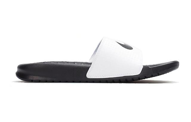 Nike Benassi Swoosh