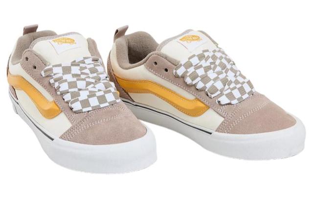 Vans Knu Skool