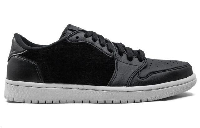 Jordan Air Jordan 1 Low No-Swoosh