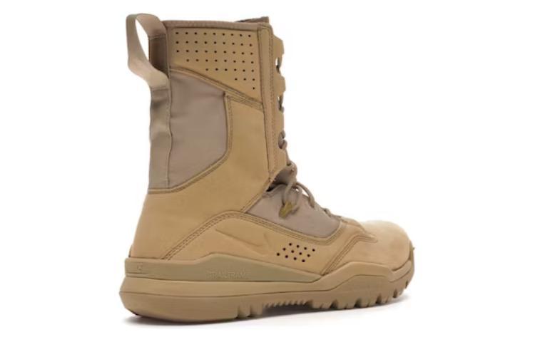 Nike SFB Field 2 8'