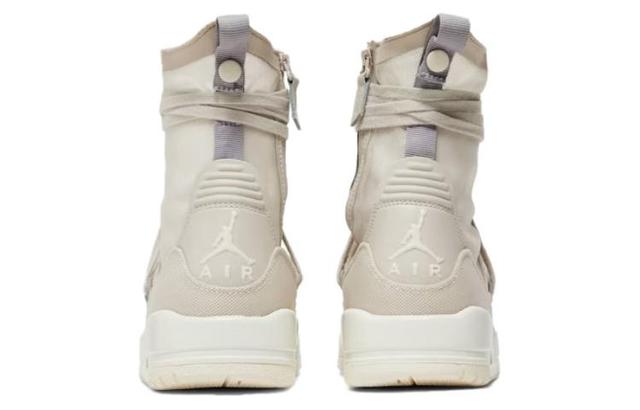 Jordan Air Jordan 3 Retro Explorer Lite XX Desert Sand