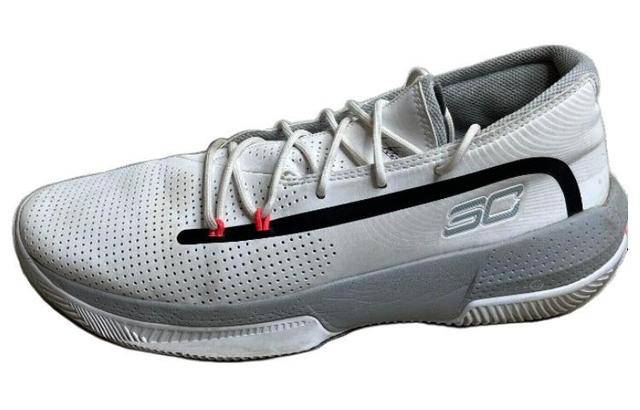 Under Armour Sc 3zer0 III