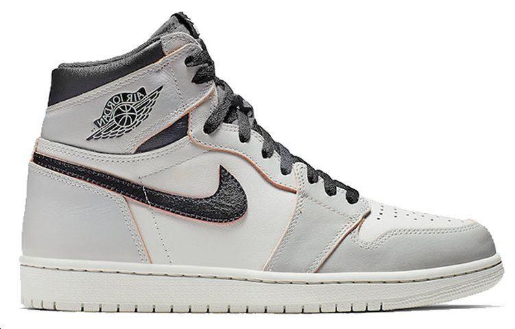 Nike x Jordan Air Jordan 1 Retro High OG Light Bone