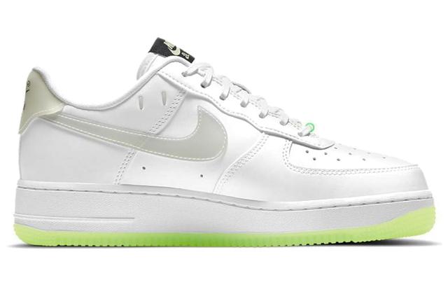 Nike Air Force 1 have a nike day