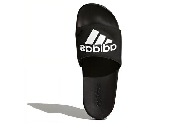 adidas Adilette Comfort