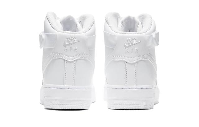 Nike Air Force 1 LE GS