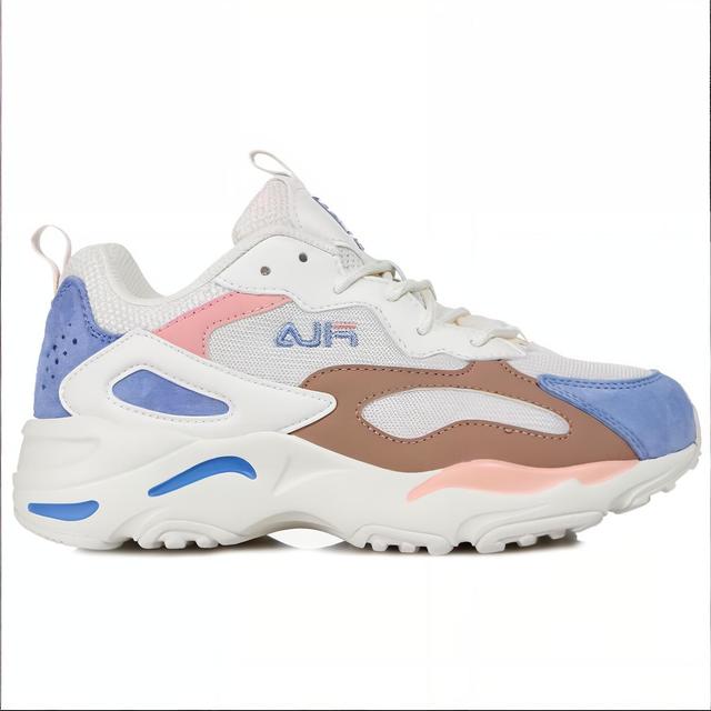 FILA Tracer