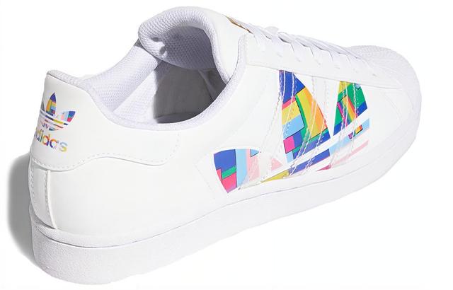 adidas originals Superstar Pride LOGO