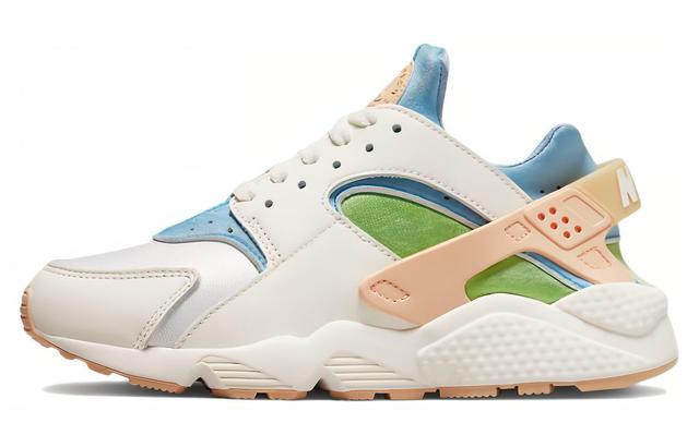 Nike Huarache SE "Easter"