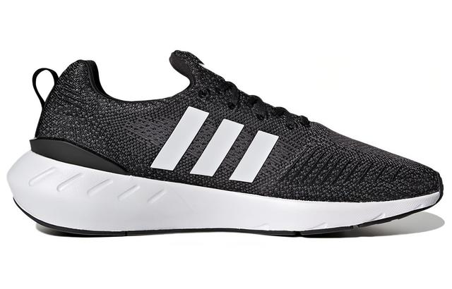 adidas originals Swift Run 22