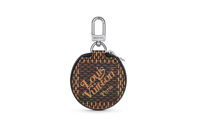 LOUIS VUITTON LV x Nigo