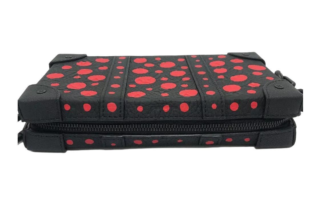 LOUIS VUITTON x Yayoi Kusama SOFT TRUNK W.W