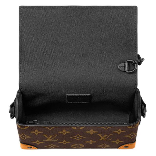 LOUIS VUITTON Steamer