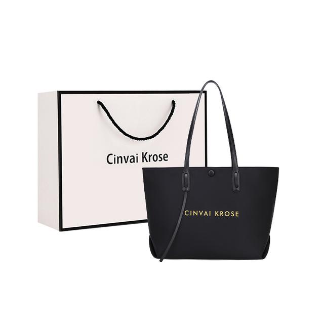 CinvaiKrose Tote