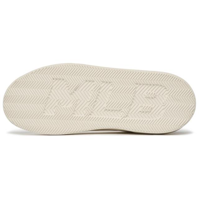 MLB