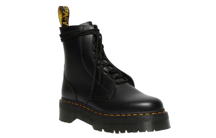 Dr.Martens