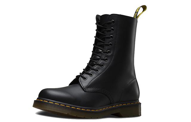 Dr.Martens 1490 Black Smooth