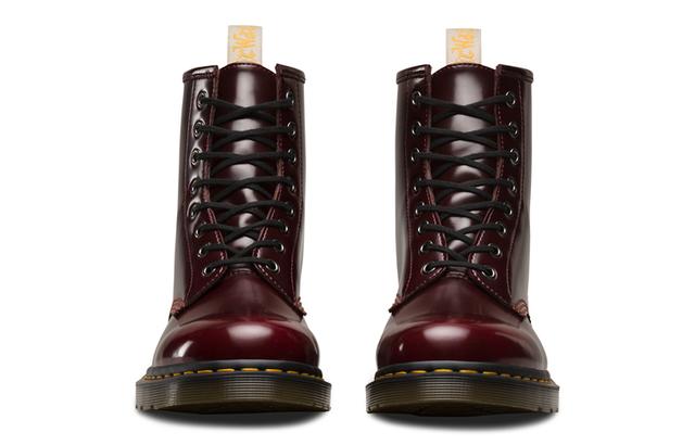 Dr.Martens 1460 Cambridge Brush