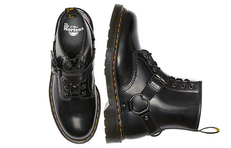 Dr.Martens