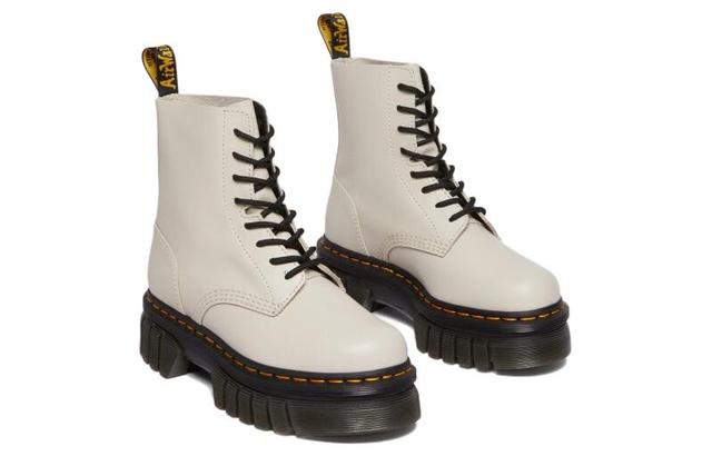 Dr.Martens