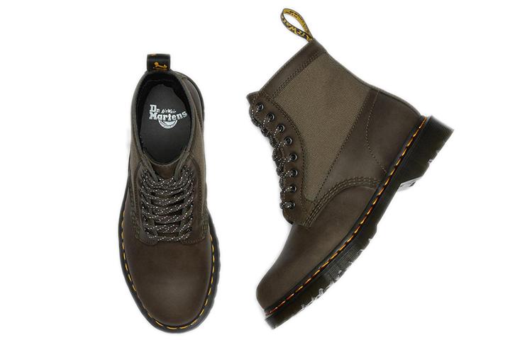 Dr.Martens 1460 Panel