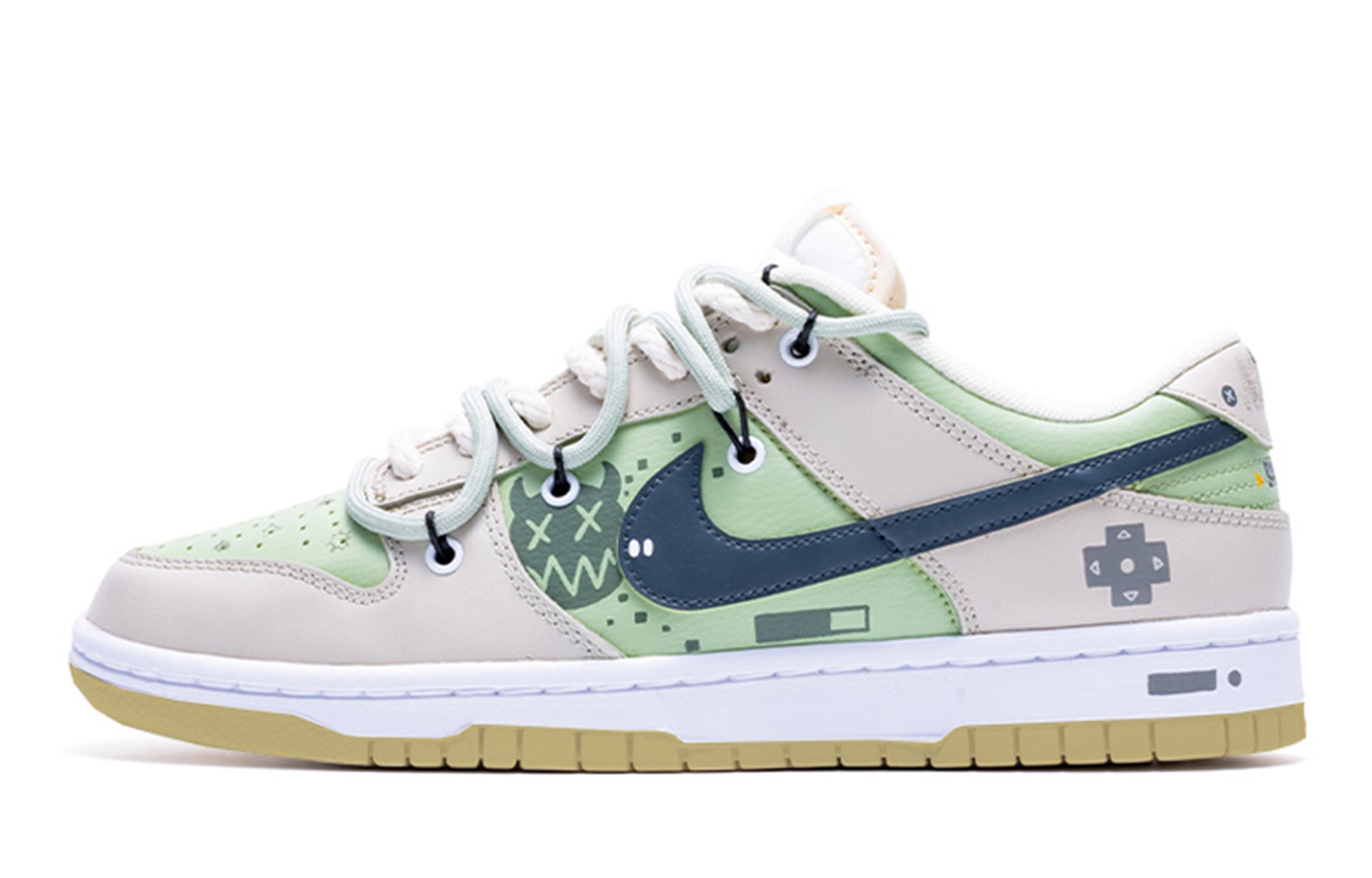 Nike Dunk Low Retro GAMEBOY