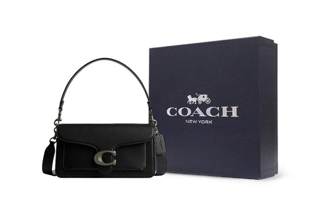 COACH Tabby 26 Logo