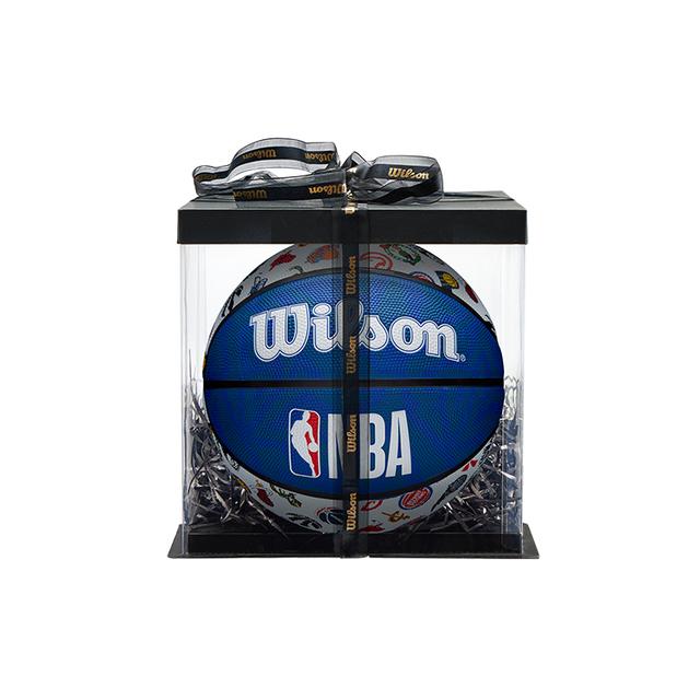 Wilson x NBA 7 PU