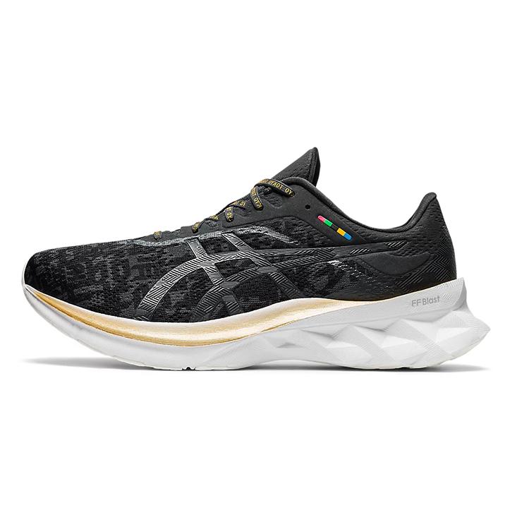 Asics Novablast