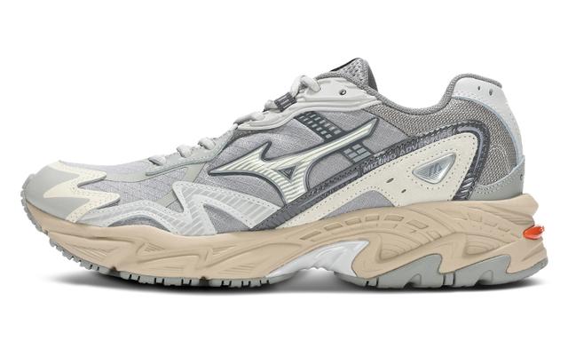 Mizuno Adventure Twe