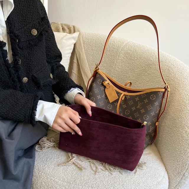 LV carryall