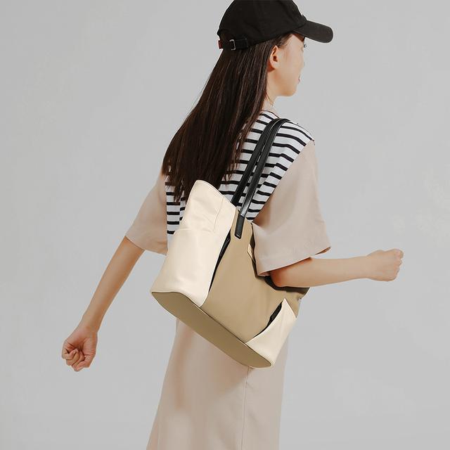 2023 Tote