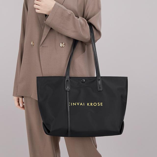 CinvaiKrose Tote