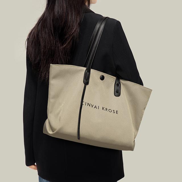 CinvaiKrose Tote