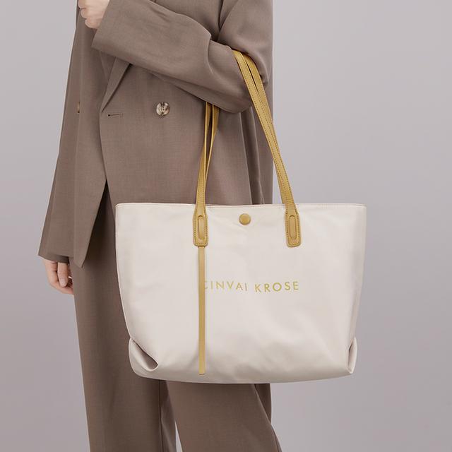 CinvaiKrose Tote