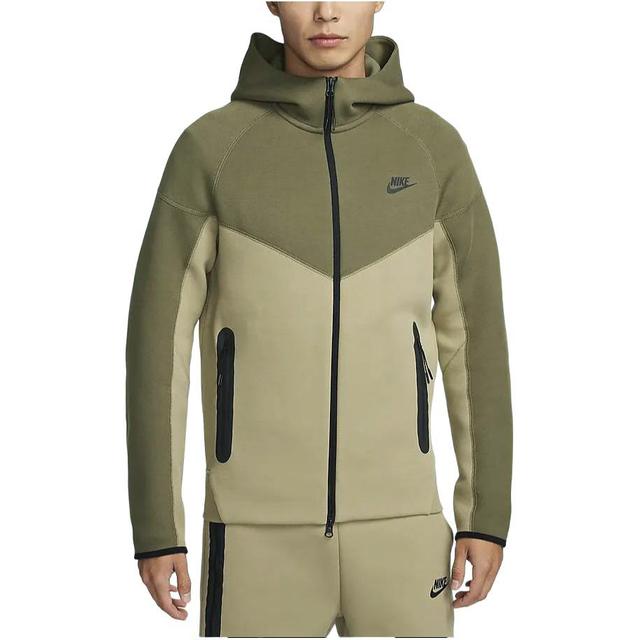 Nike Sportswear Tech Fleece Windrunner