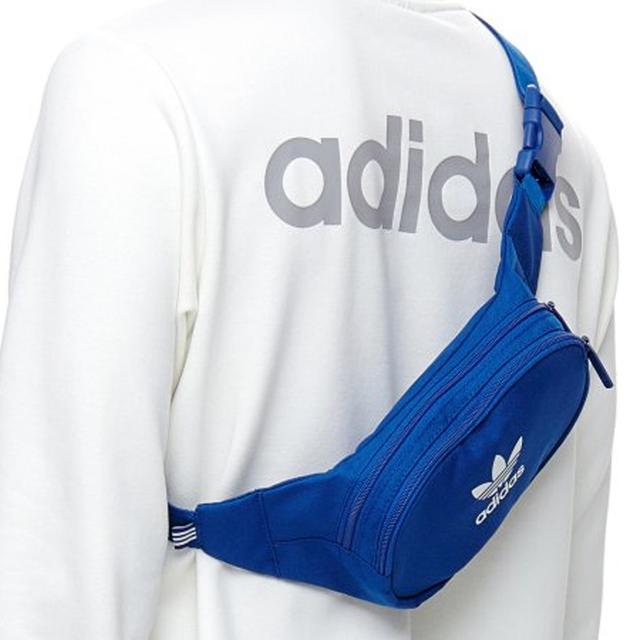 adidas originals ESSENTIAL logo