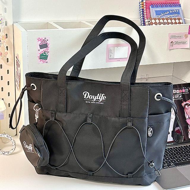 Daylife logo Tote