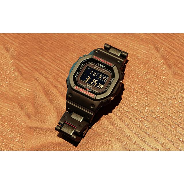 G-SHOCK YOUTH GW-B5600HR-1PR