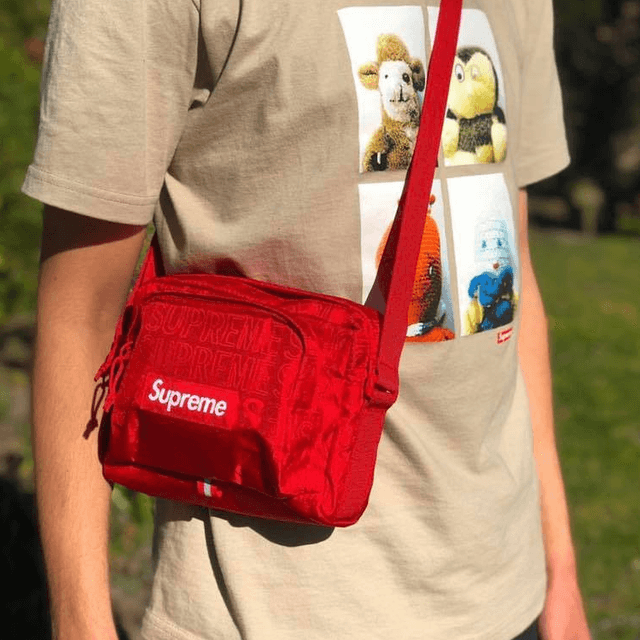 Supreme SS19 Shoulder Bag Red