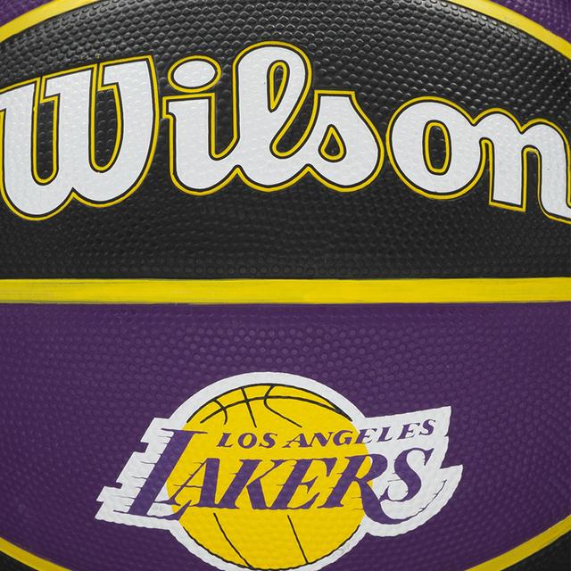 Wilson x NBA 7 LA LAKERS