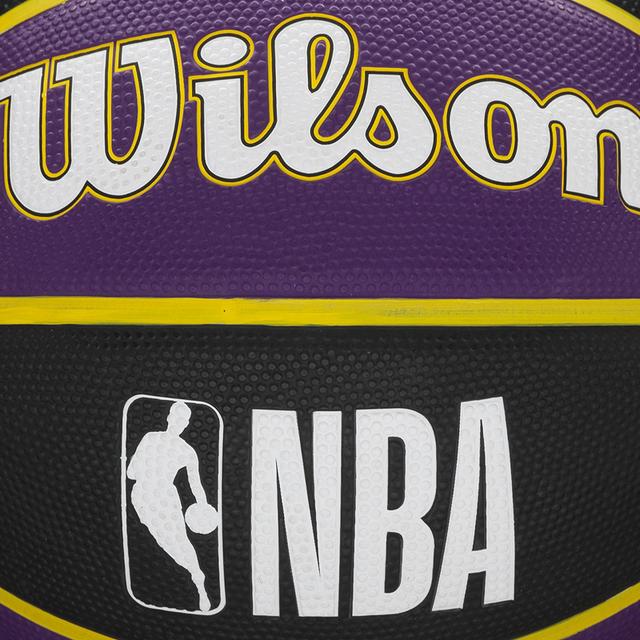 Wilson x NBA 7 LA LAKERS