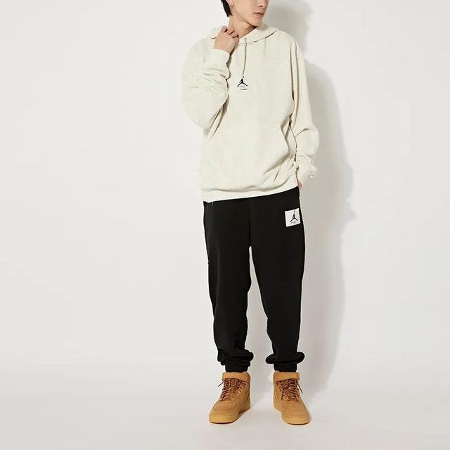 Jordan FW21 Essentials Statement logo