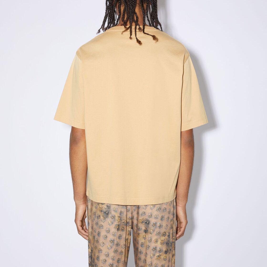 Acne Studios T