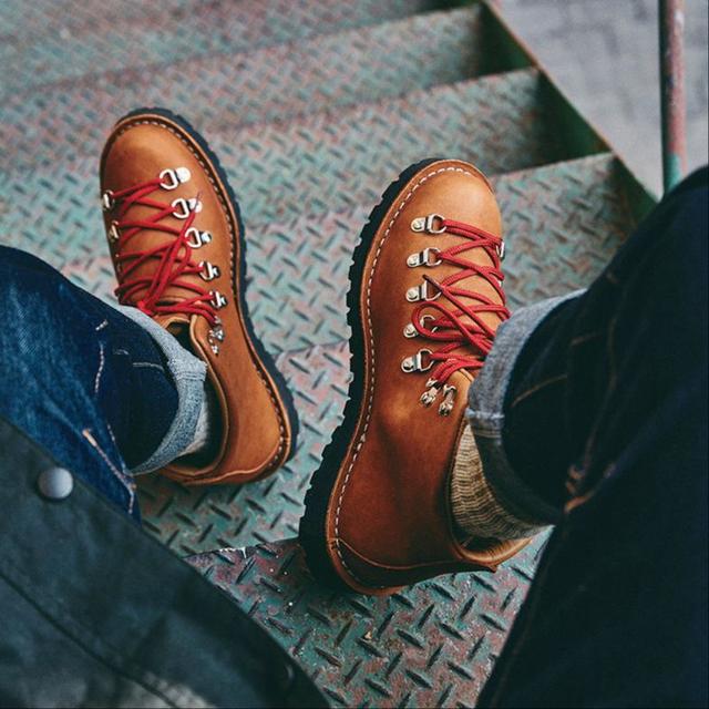 Danner Mountain Light