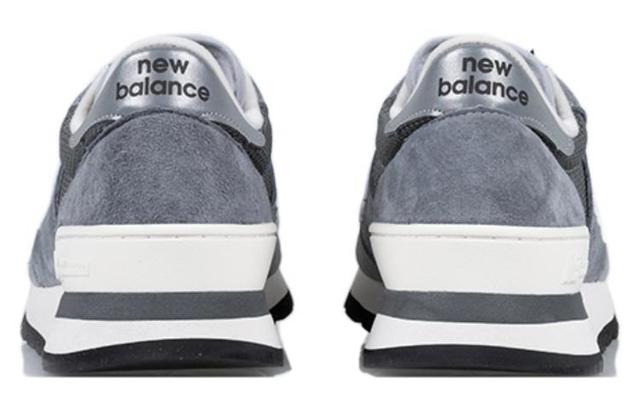 New Balance NB 990 V1