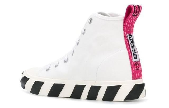 OFF-WHITE Top Sneaker