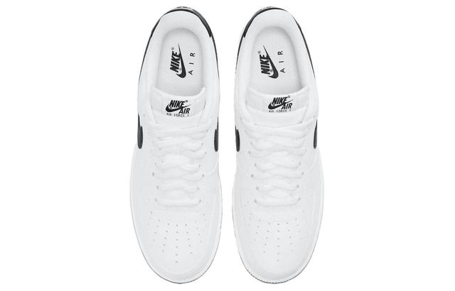 Nike Air Force 1 "White and Black"